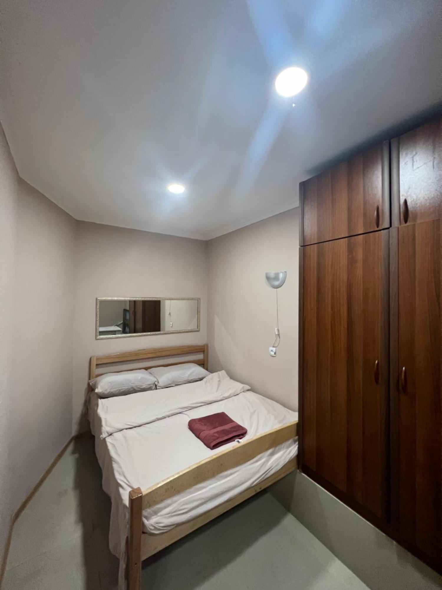 Pushkiin Hotel Yerevan Luaran gambar