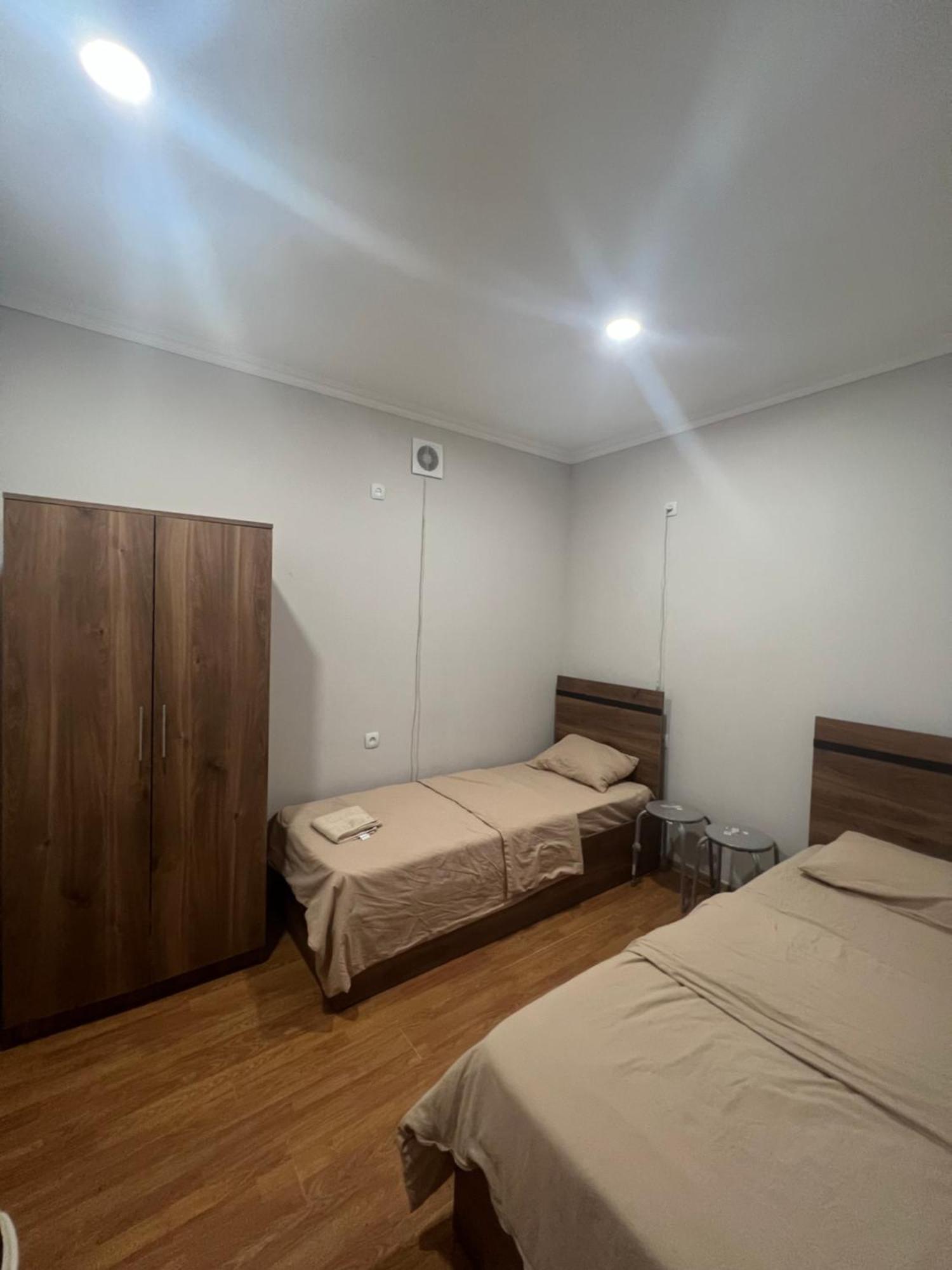 Pushkiin Hotel Yerevan Luaran gambar