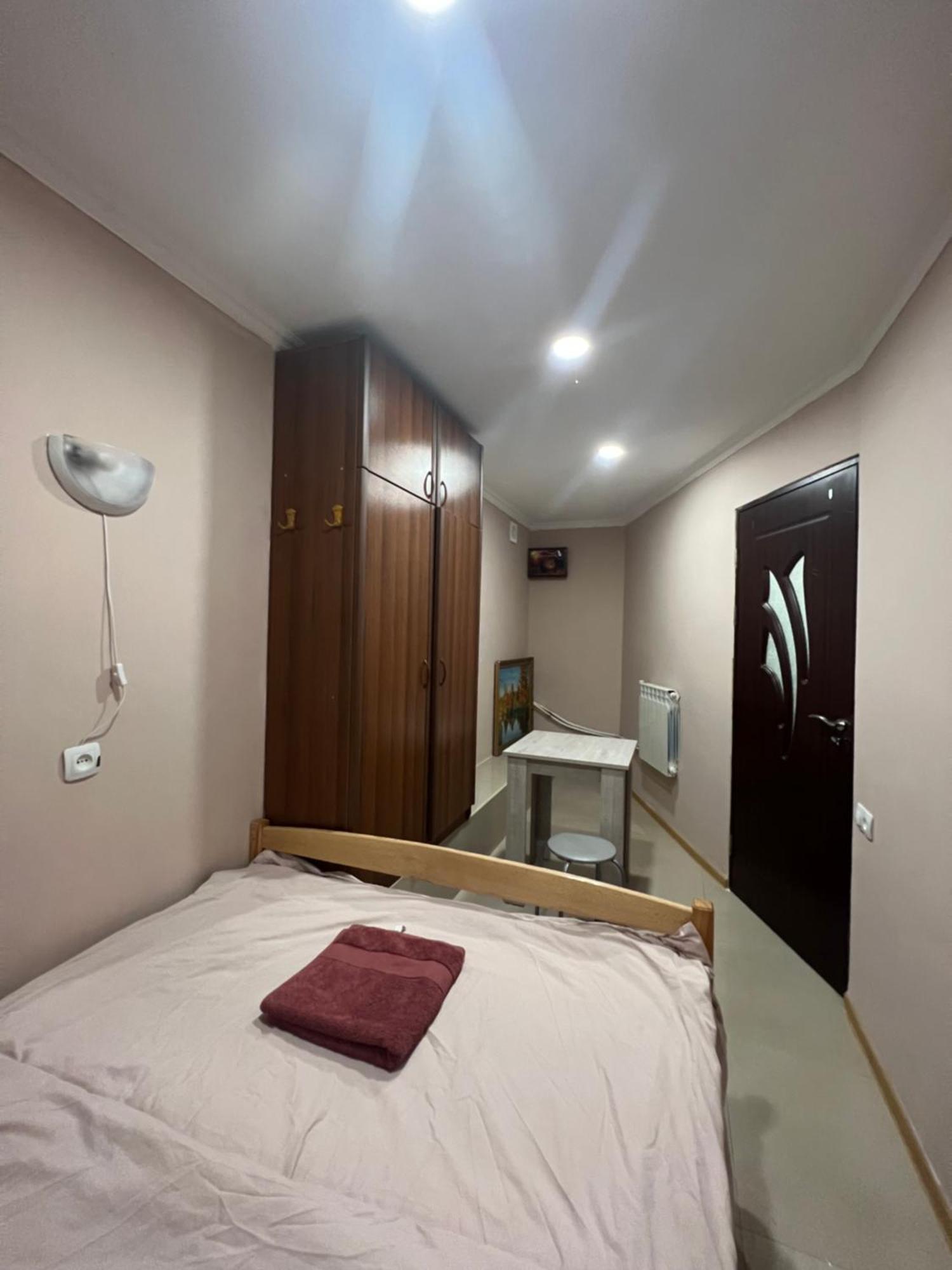 Pushkiin Hotel Yerevan Luaran gambar