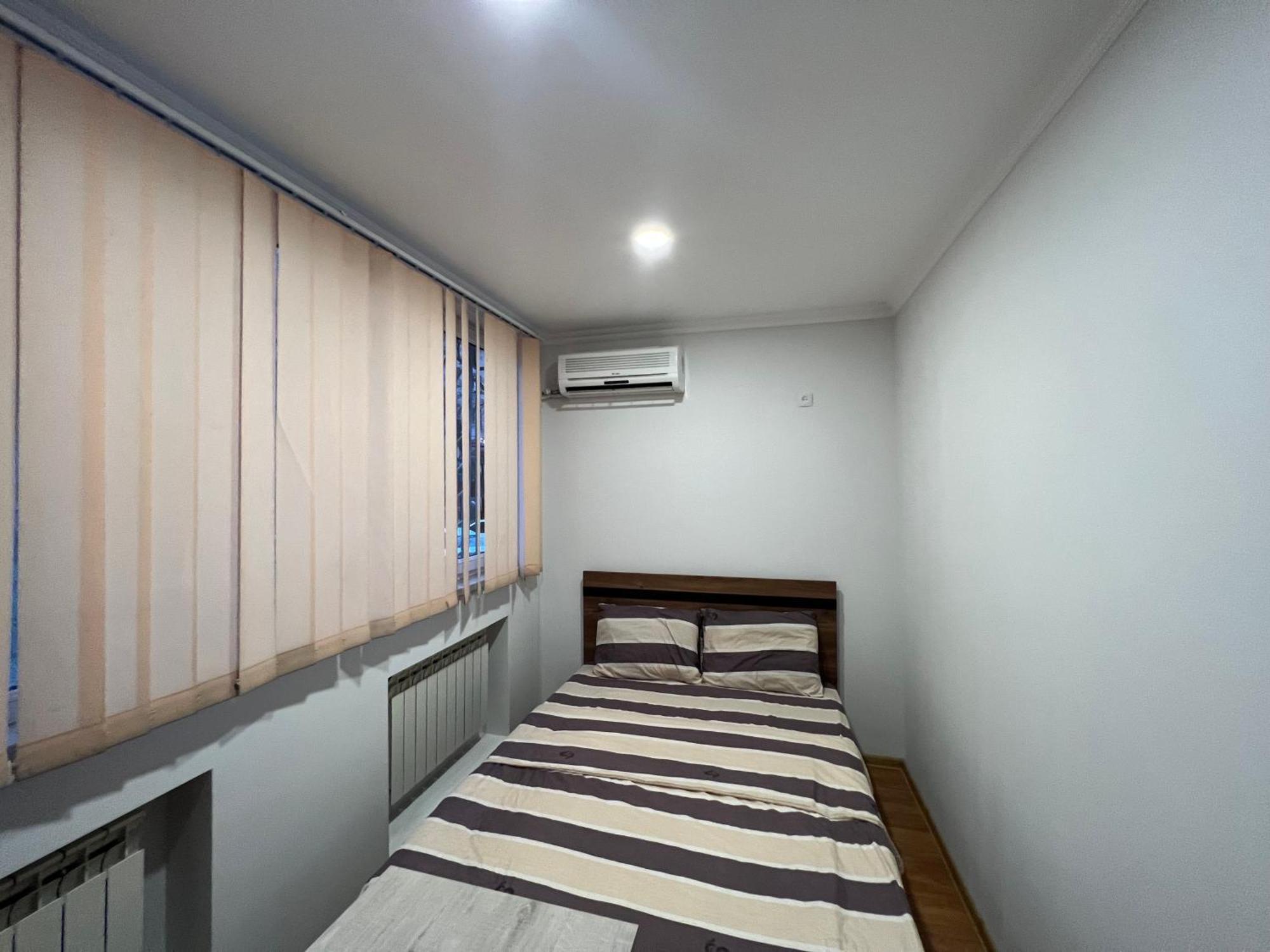 Pushkiin Hotel Yerevan Luaran gambar