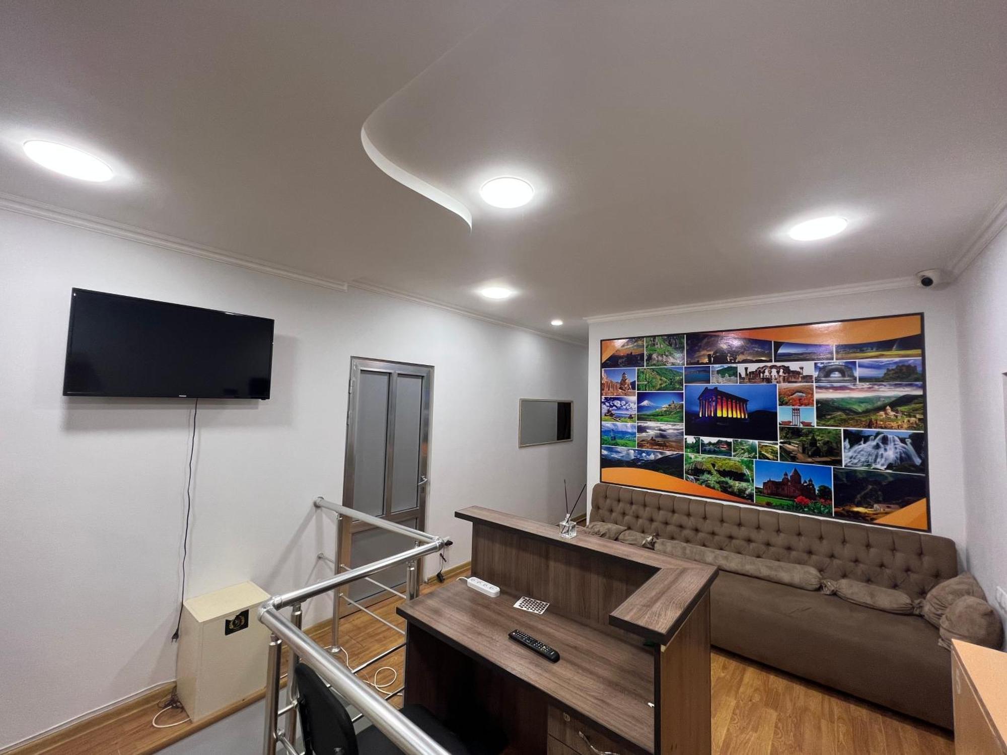 Pushkiin Hotel Yerevan Luaran gambar