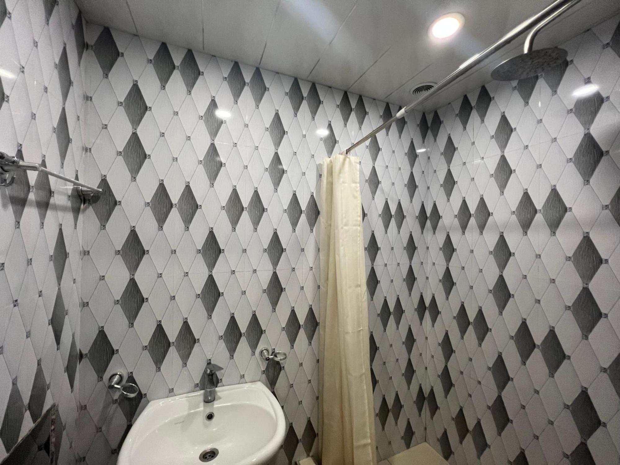Pushkiin Hotel Yerevan Luaran gambar